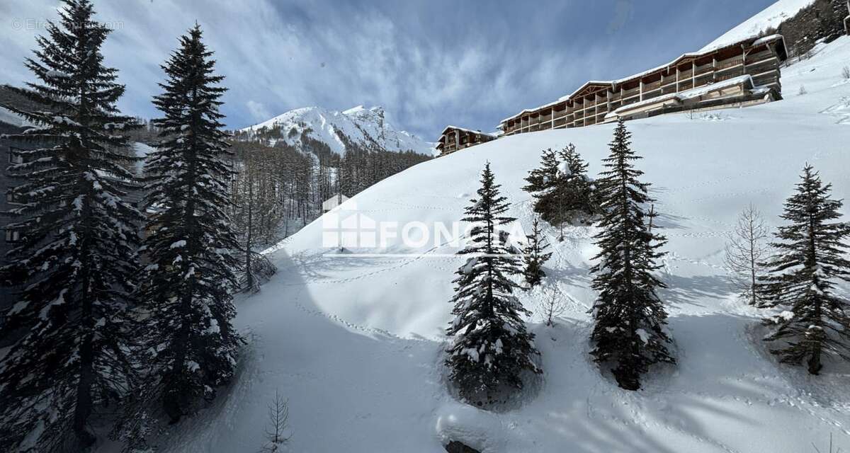 La foux d'allos, la croisette superbe emplacement pour ce spacieux studio entierement renove, ambiance cosy moderne, 4 couchages - photo 3