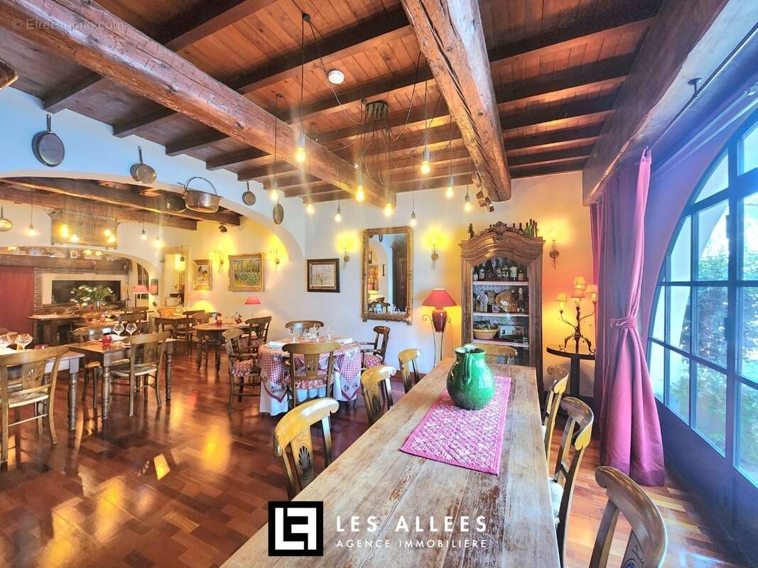 Maison à MAUSSANE-LES-ALPILLES