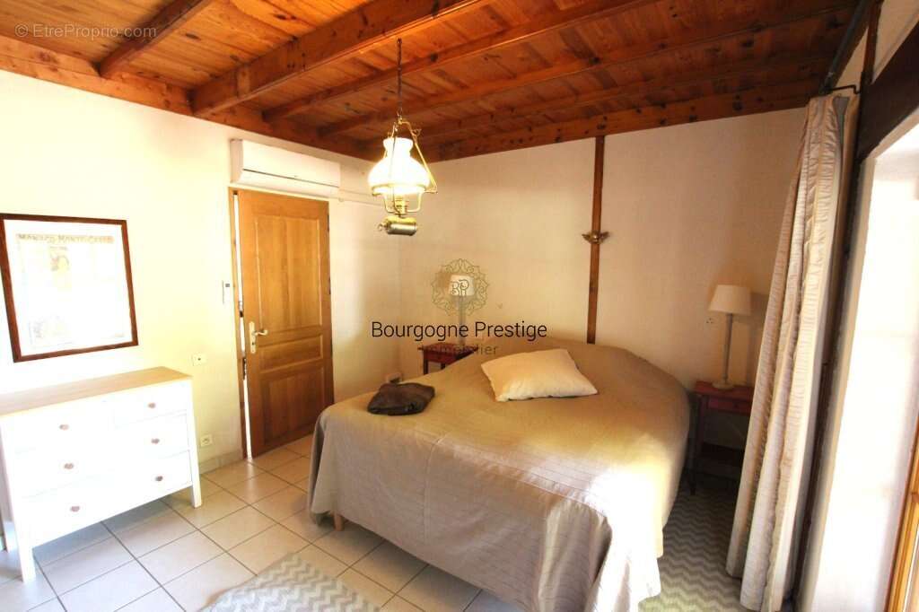 Belle longere des annees 1950 de 174 m² avec dependances, terrain de 3794 m² et mare - photo 15