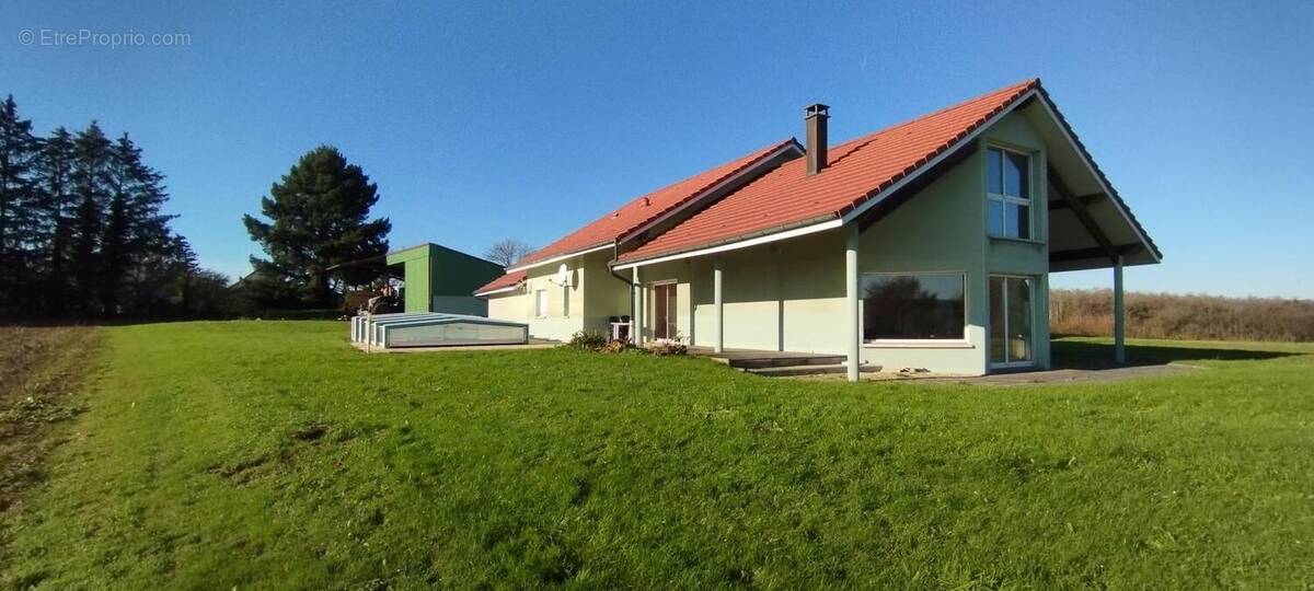 Maison à SENARGENT-MIGNAFANS