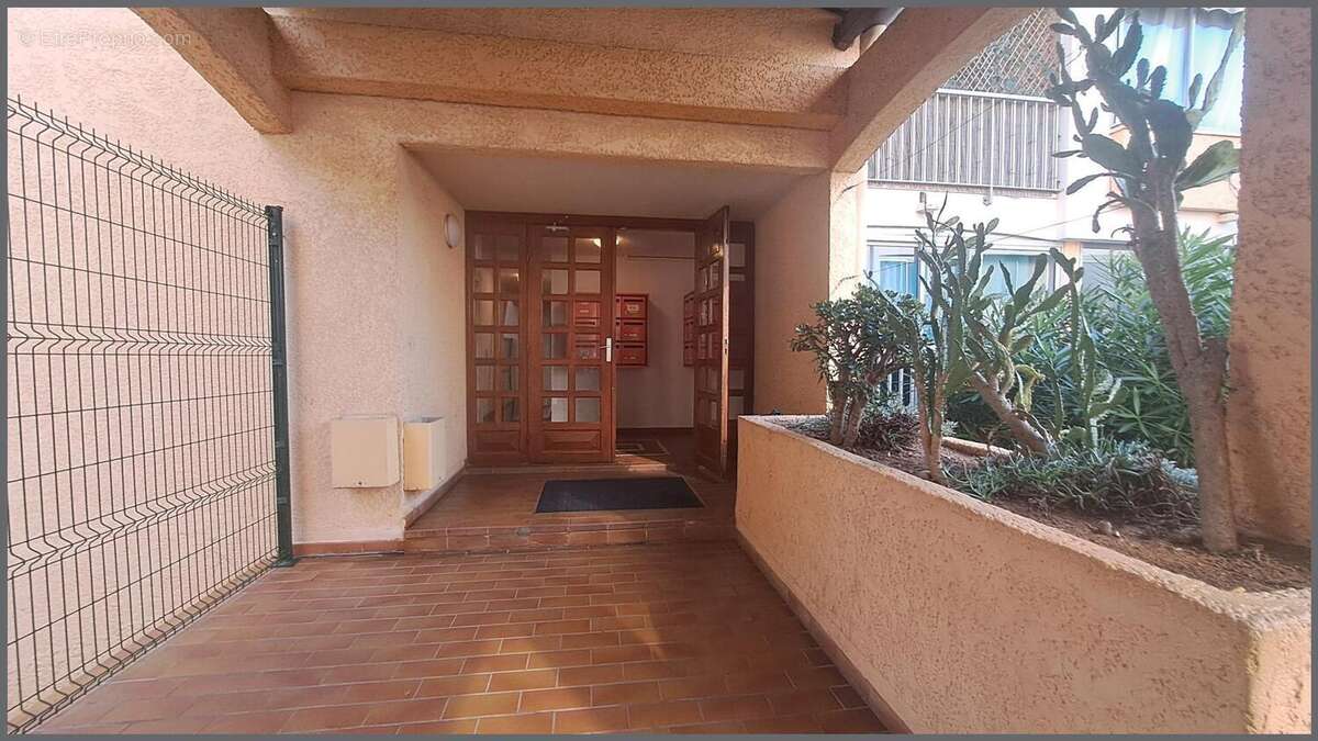 Photo 6 - Appartement à SIX-FOURS-LES-PLAGES
