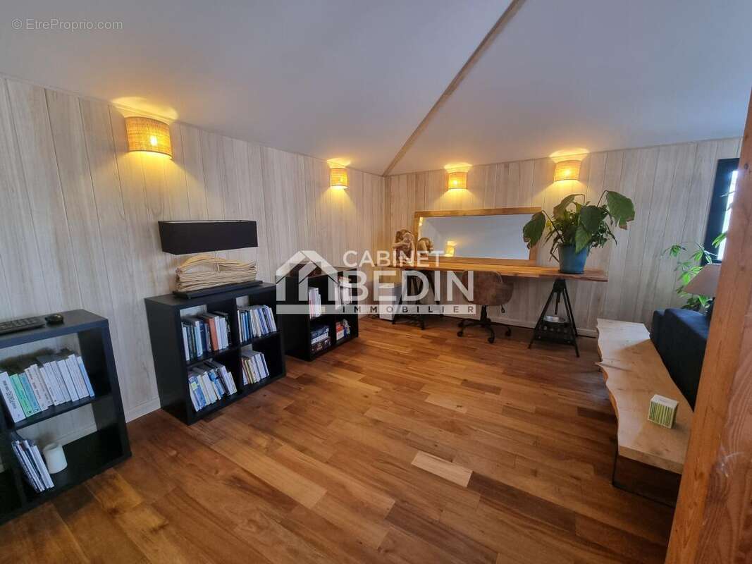 Maison à GUJAN-MESTRAS