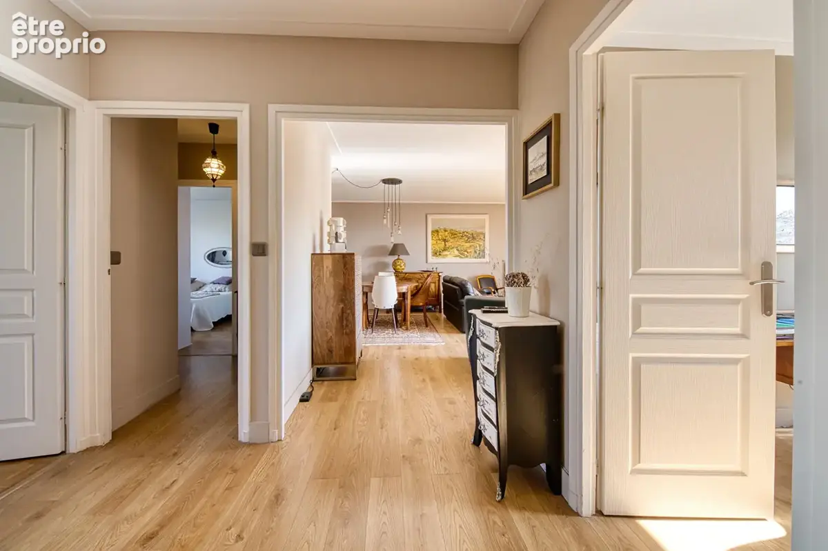 T4 avec grand balcon - Étage élevé - Vue dégagée - Garage et Cave - photo 14