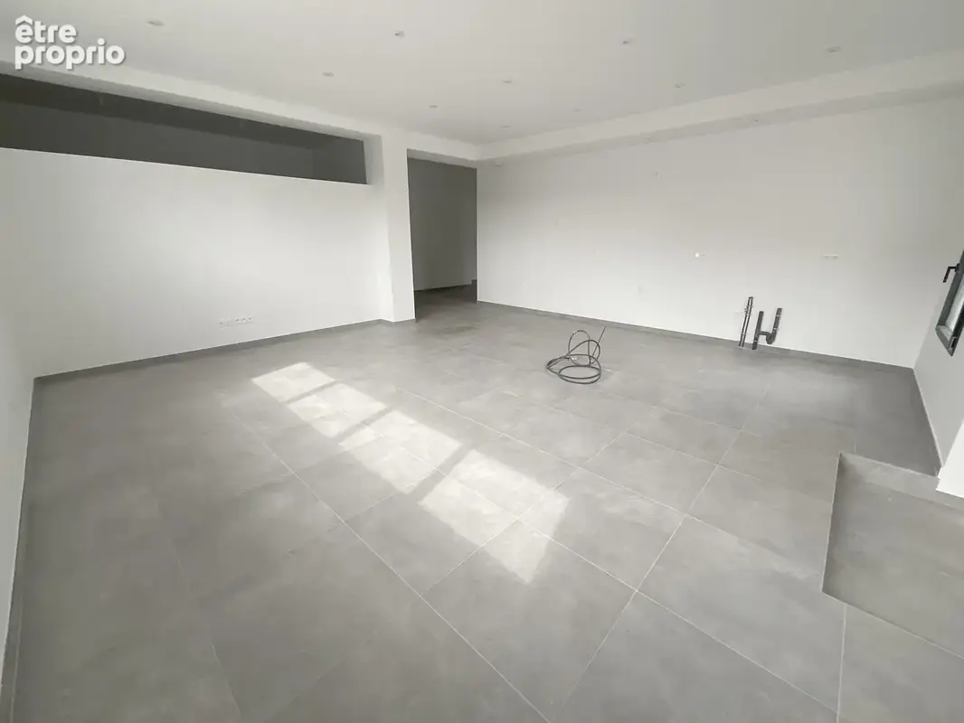 Appartement 5 pièces 146 m² à vendre à Saint-Andre-Les-Vergers (10120) - photo 5