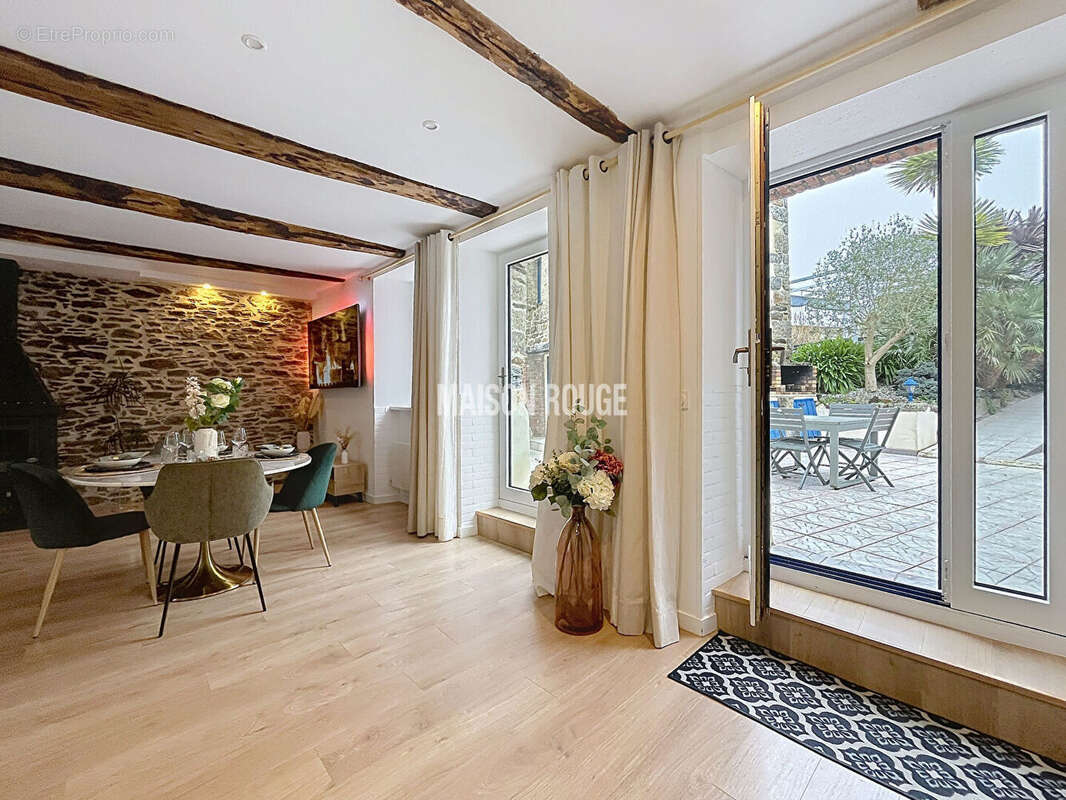 Charmante maison rénovée avec goût, jardin sans vis-à-vis et espace détente - photo 6