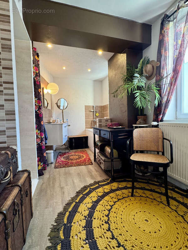 Appartement à CHAUSSIN