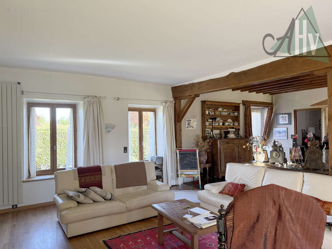 Maison à NOGENT-SUR-SEINE