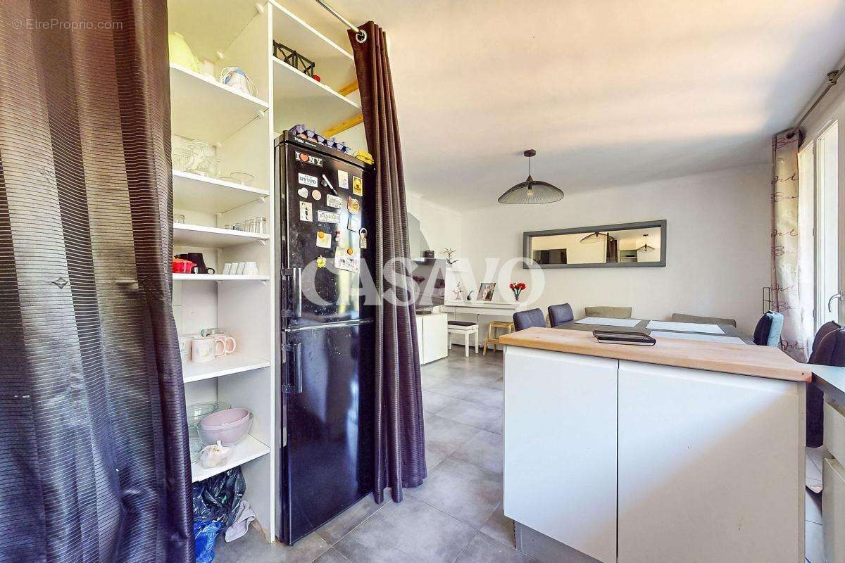 Appartement à TASSIN-LA-DEMI-LUNE