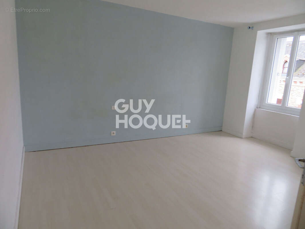 Maison à BOUERE
