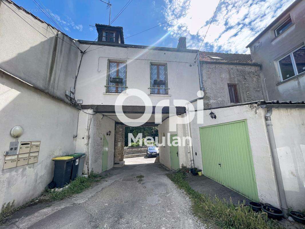 Appartement À Vendre - photo 4
