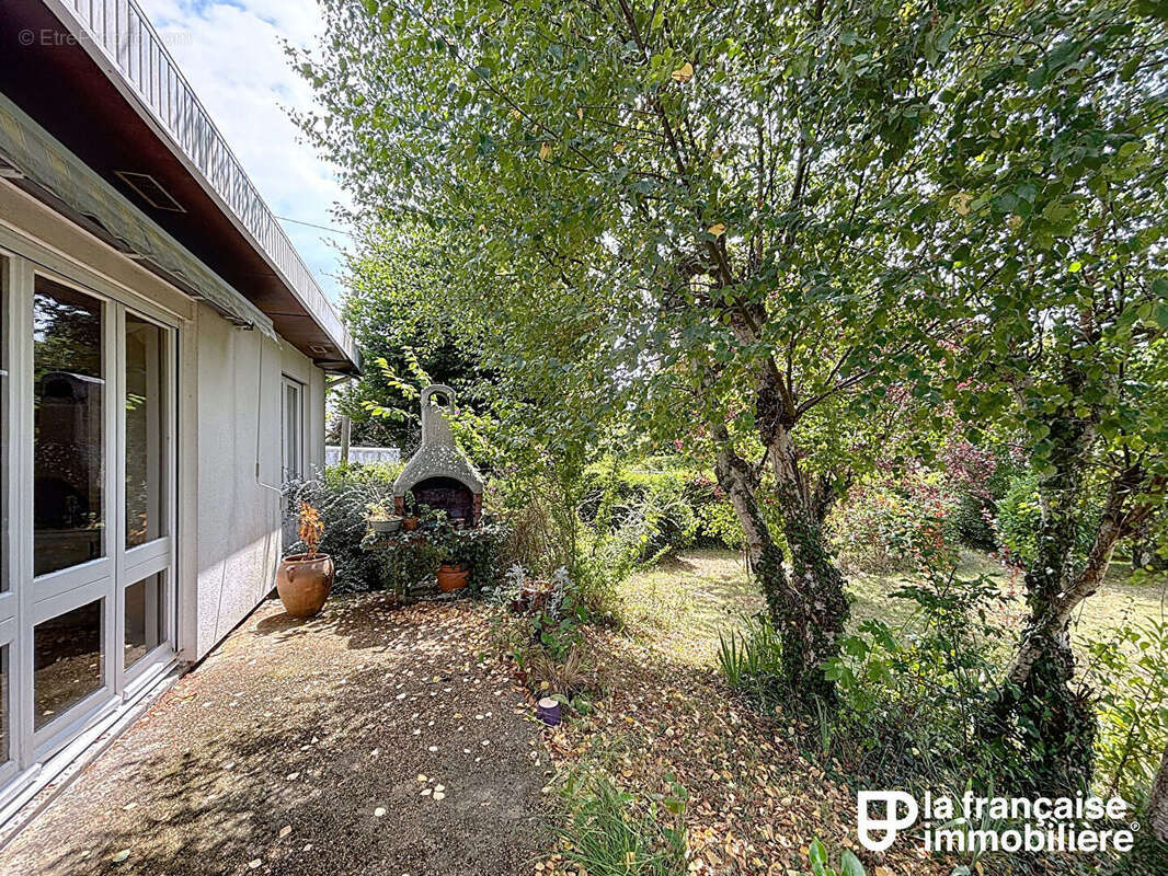 Maison à THORIGNE-FOUILLARD