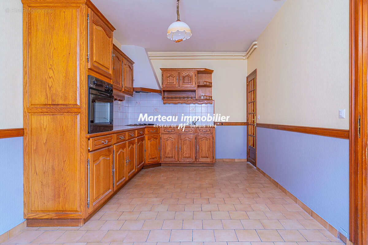 Maison à NEUVILLALAIS