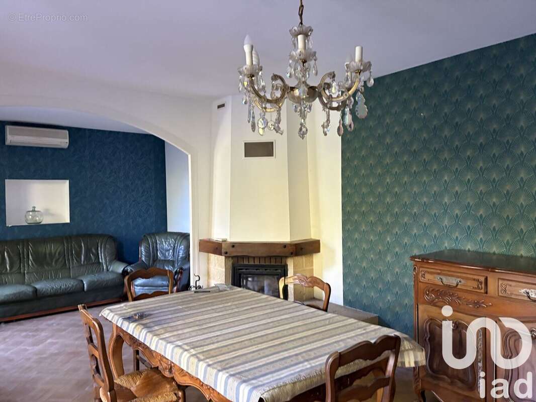 Photo 6 - Maison à SAINT-ETIENNE-DE-FONTBELLON