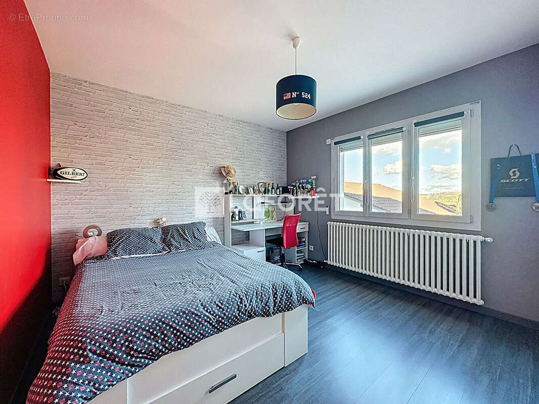 Maison à CHATILLON-SUR-CHALARONNE