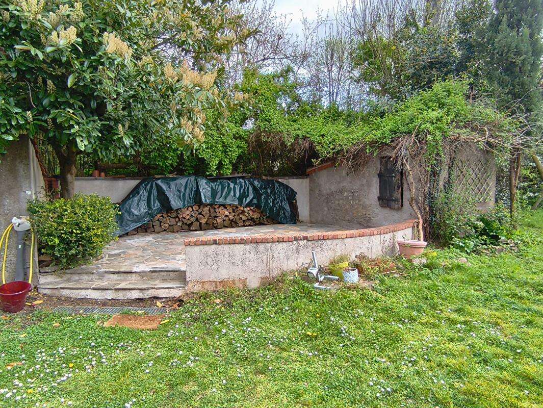 Maison à LA CHAPELLE-BASSE-MER