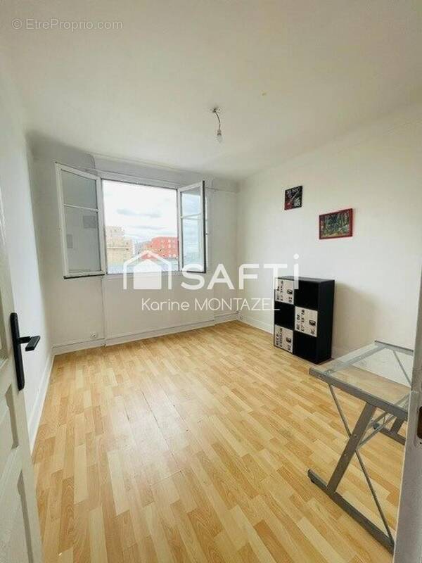 Photo 1 - Appartement à IVRY-SUR-SEINE