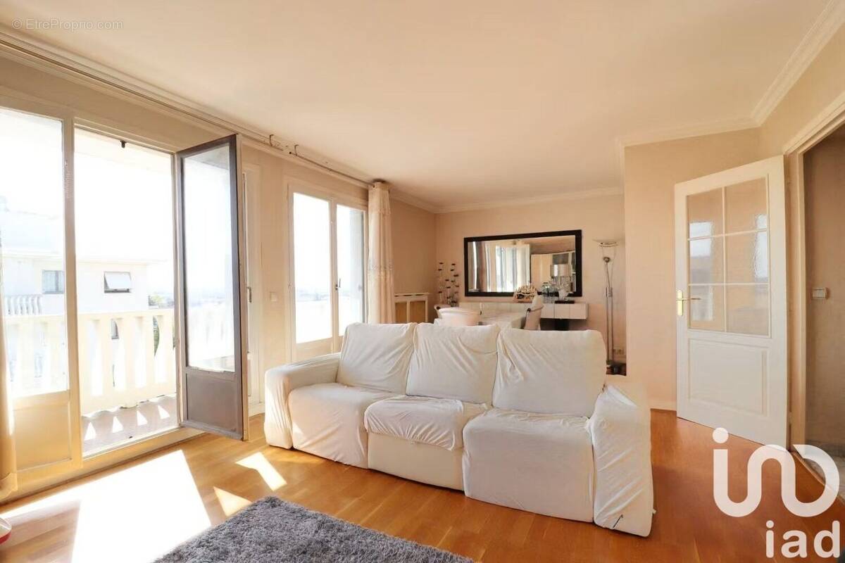 Photo 1 - Appartement à LE BOURGET