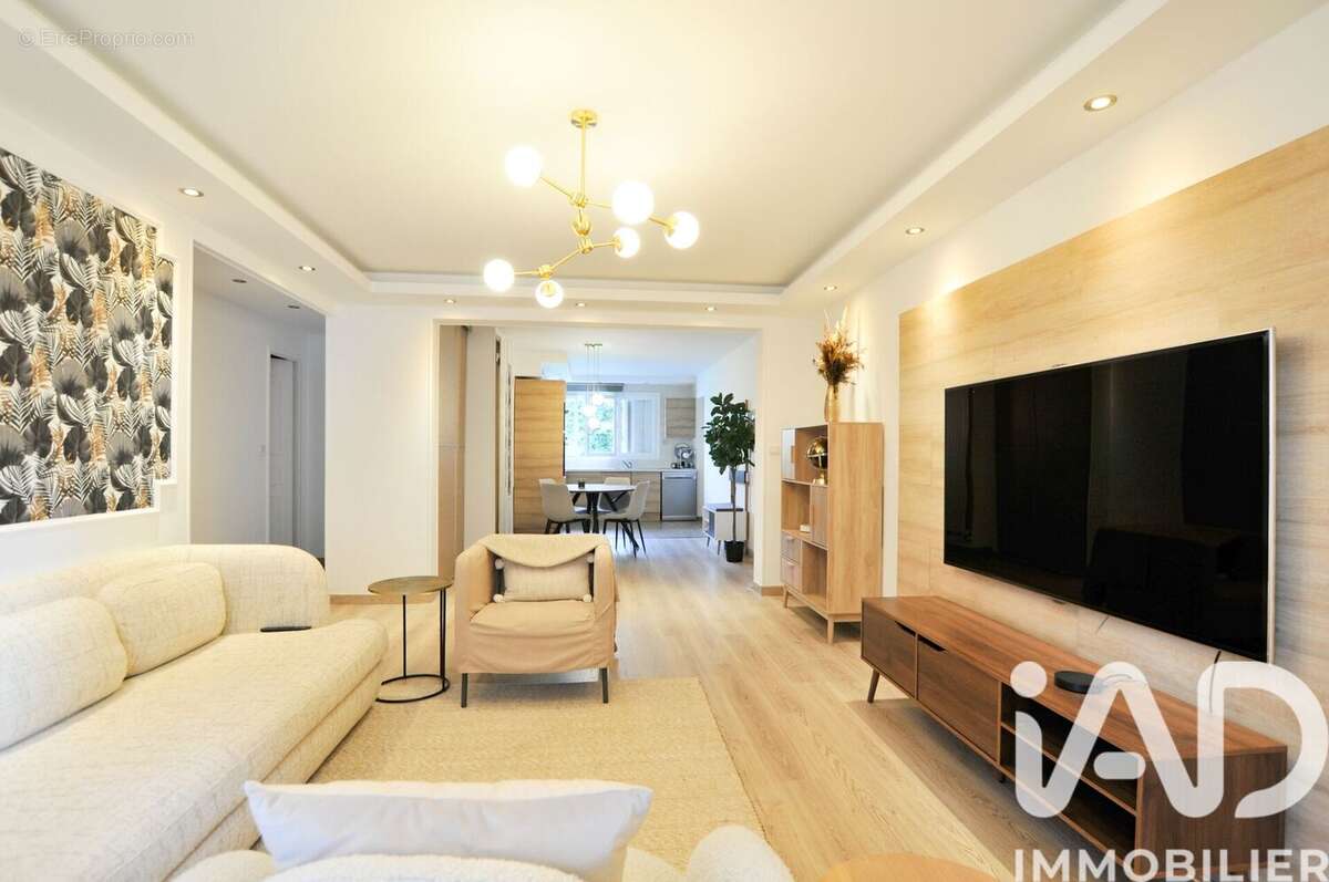 Photo 3 - Appartement à LE PERREUX-SUR-MARNE