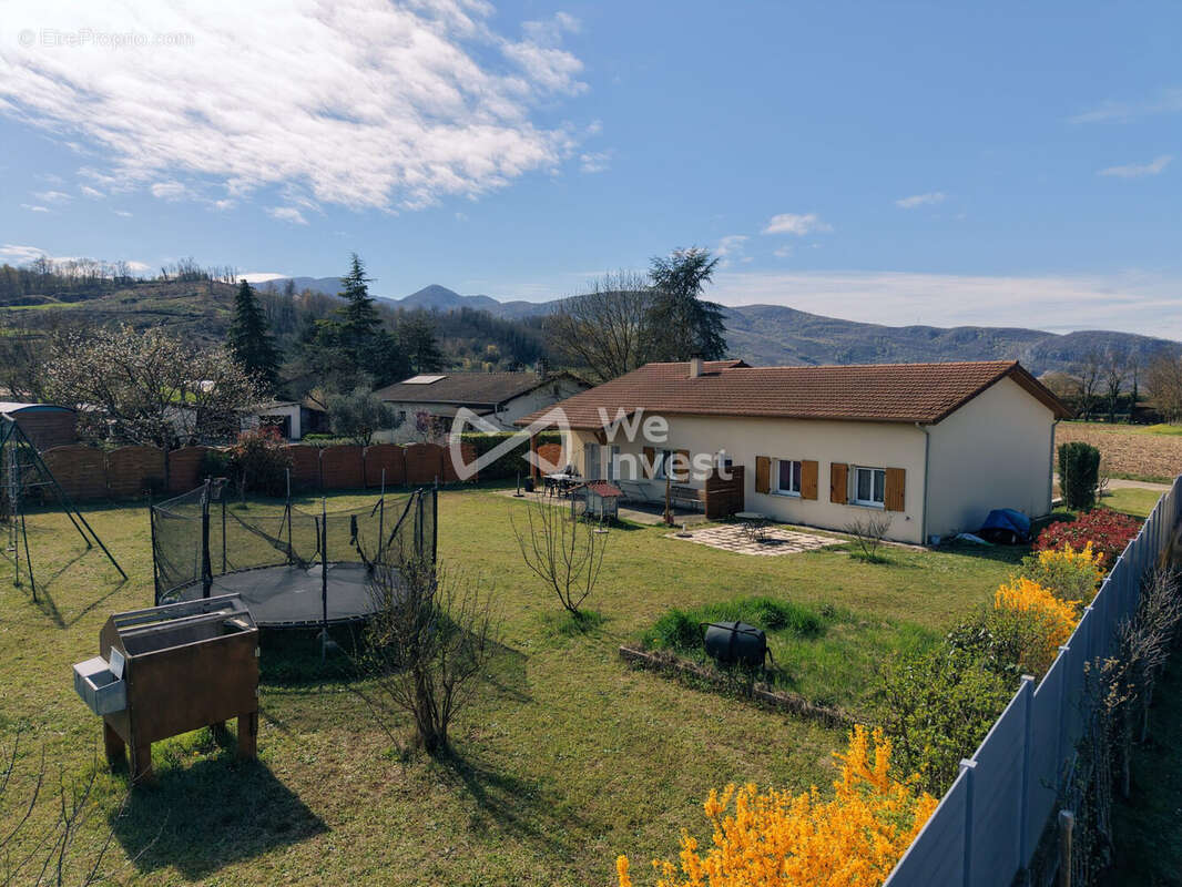 Maison à SAINT-THOMAS-EN-ROYANS