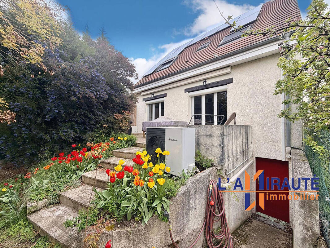 Maison à HOUILLES