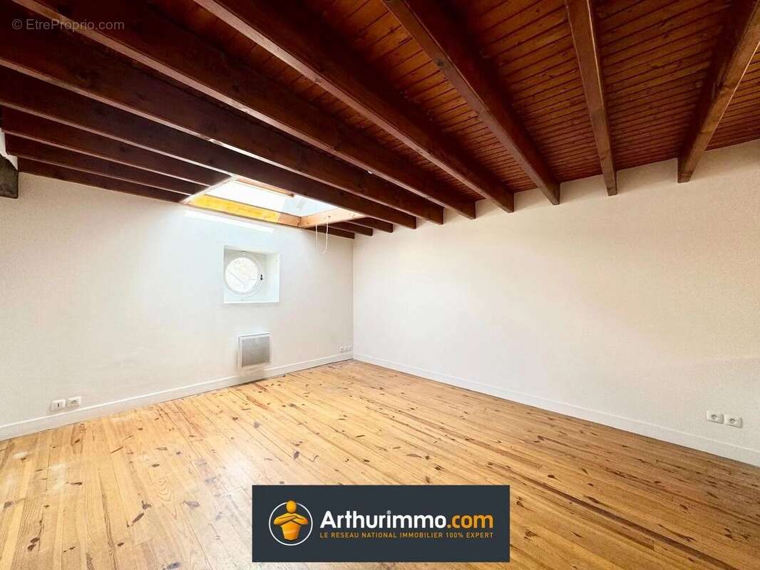 Appartement à COULOMMIERS