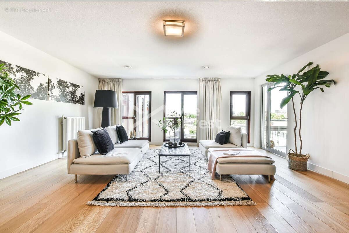 Appartement à BUSSY-SAINT-GEORGES