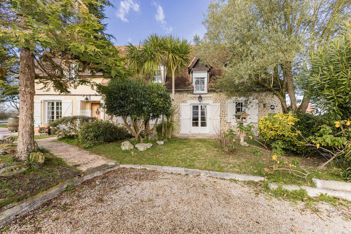 Photo 1 - Maison à MORLAAS