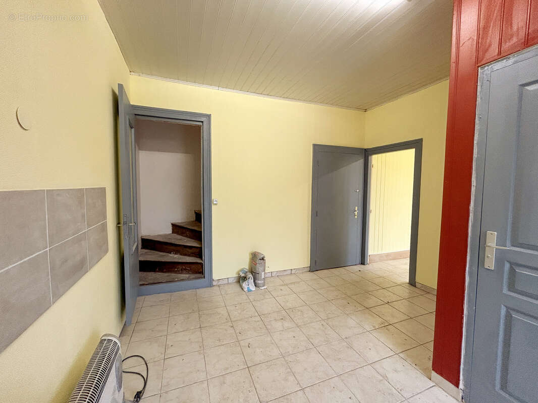 Maison à COMMENTRY