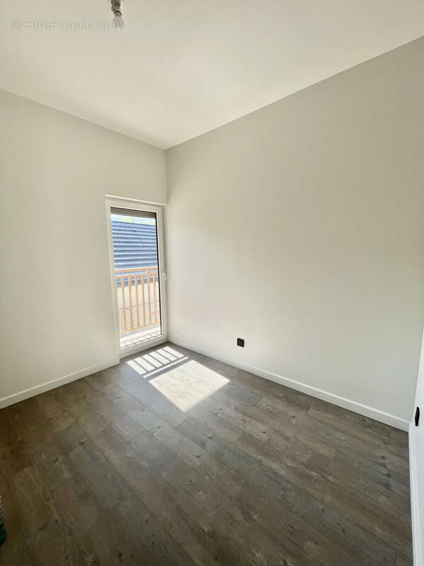 Appartement à COGNIN