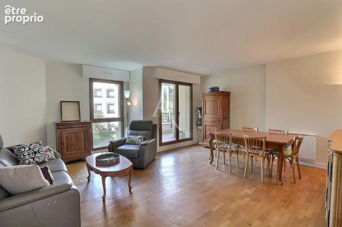 Appartement résidence de Standing, 4 pièce(s) 3 chambres 90 m2 Terrasse - photo 2