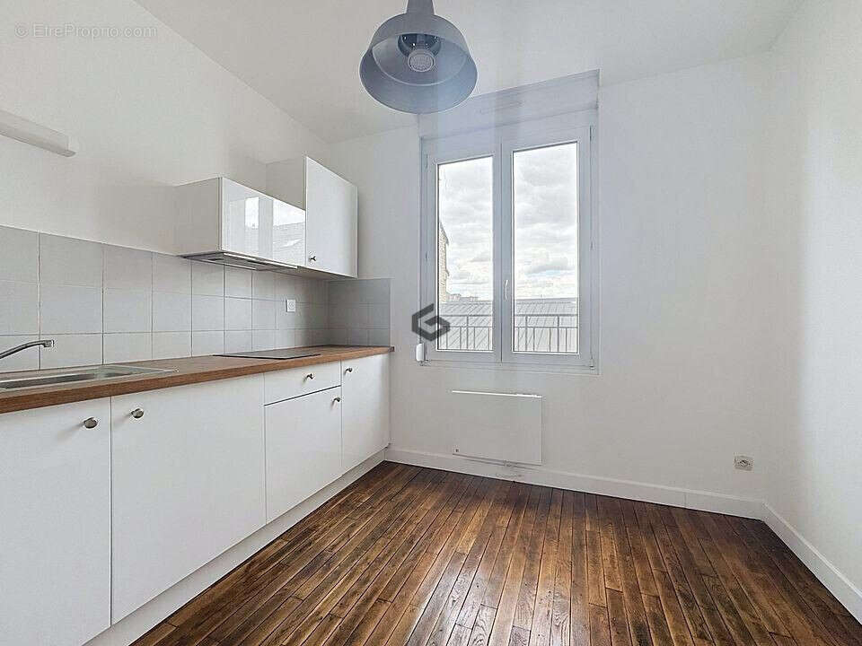 Appartement 45 m² à Reims  - photo 2