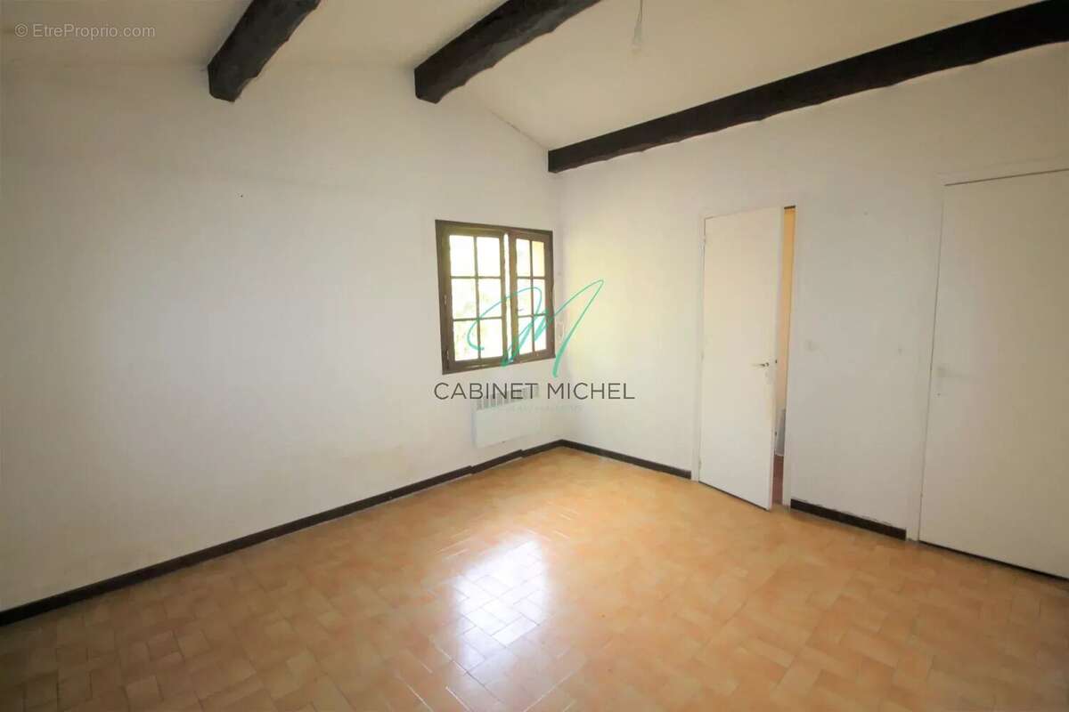 Maison à ROQUEFORT-LES-PINS