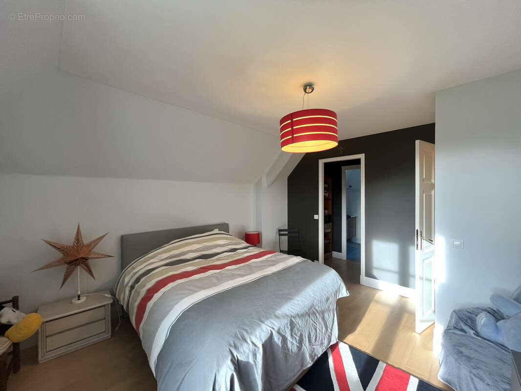 Maison à SAINT-MARTIN-DES-ENTREES