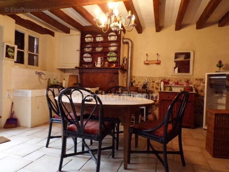 Maison à SAINT-GONDON