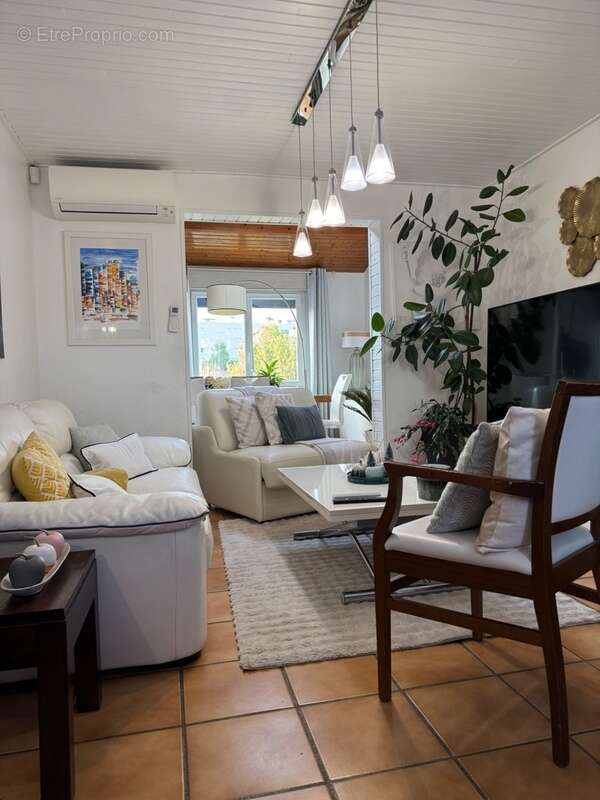 Maison à CHAMPIGNY-SUR-MARNE