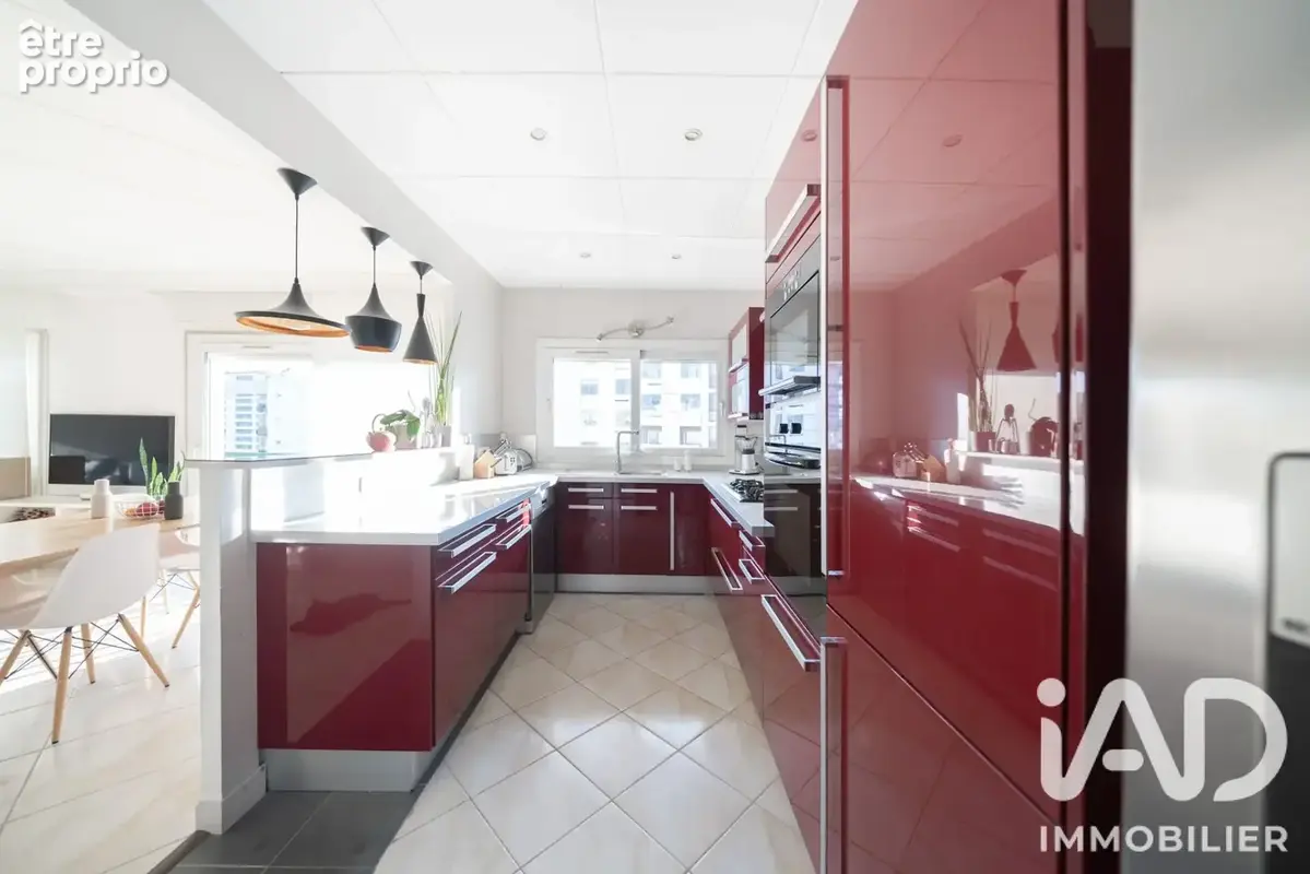 Photo 1 - Appartement à VILLEURBANNE
