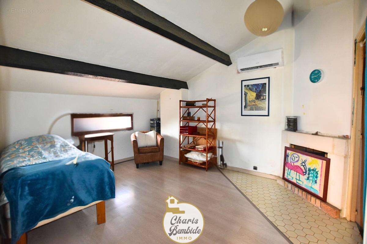 Maison 141 m² à Bernis  - photo 5