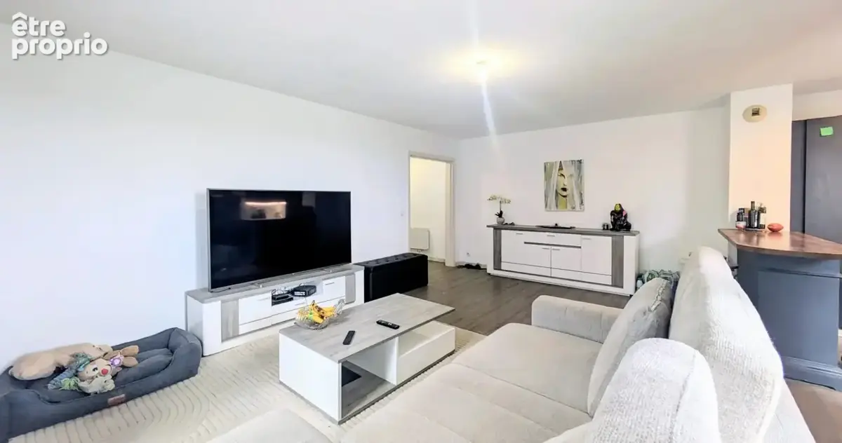 Grasse – T3 de 69 m² en très bon état, terrasse sud-est, ascenseur et parking privatif - photo 3