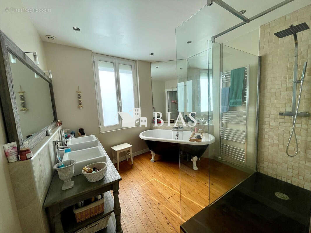 Maison à SAINT-AUBIN-LES-ELBEUF