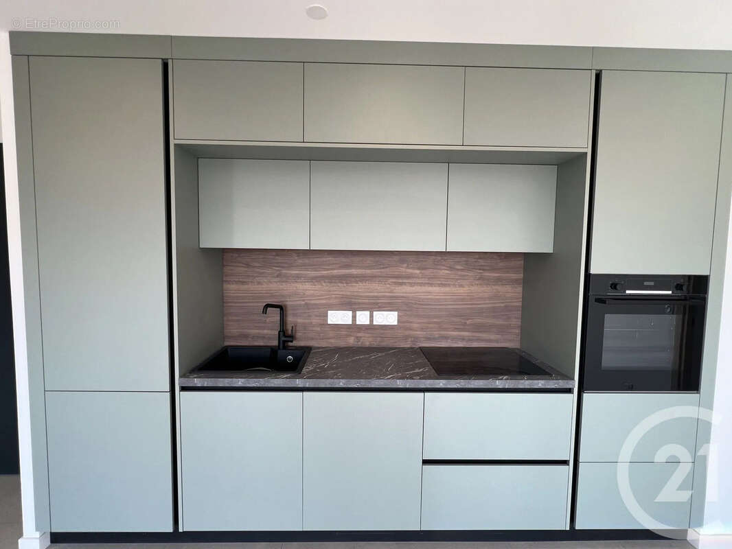 Appartement 87 m² à San-Martino-Di-Lota  - photo 9