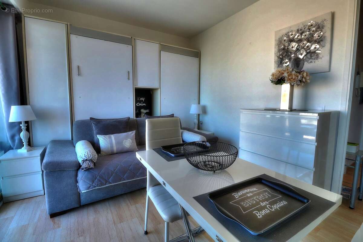Appartement à CAGNES-SUR-MER