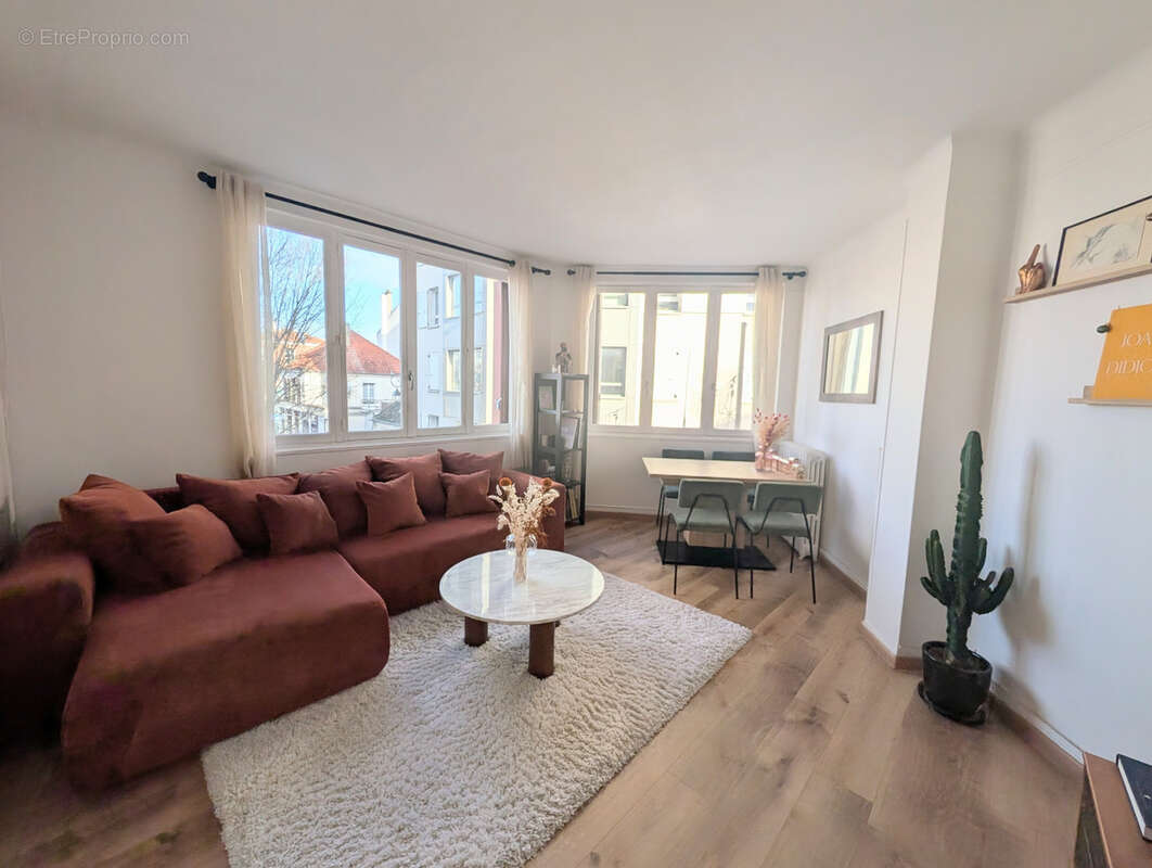 Appartement à LE VESINET