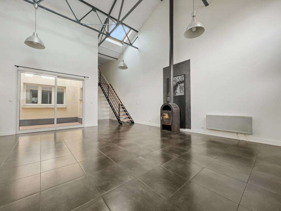 Maison à ASNIERES-SUR-SEINE