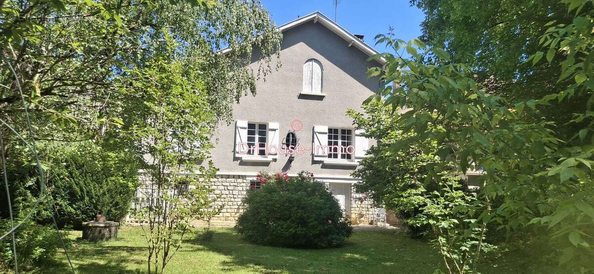Maison à EXCIDEUIL