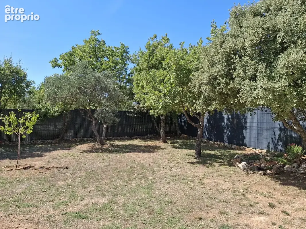 A Régusse Villa de 104m2 avec piscine et garage - photo 20