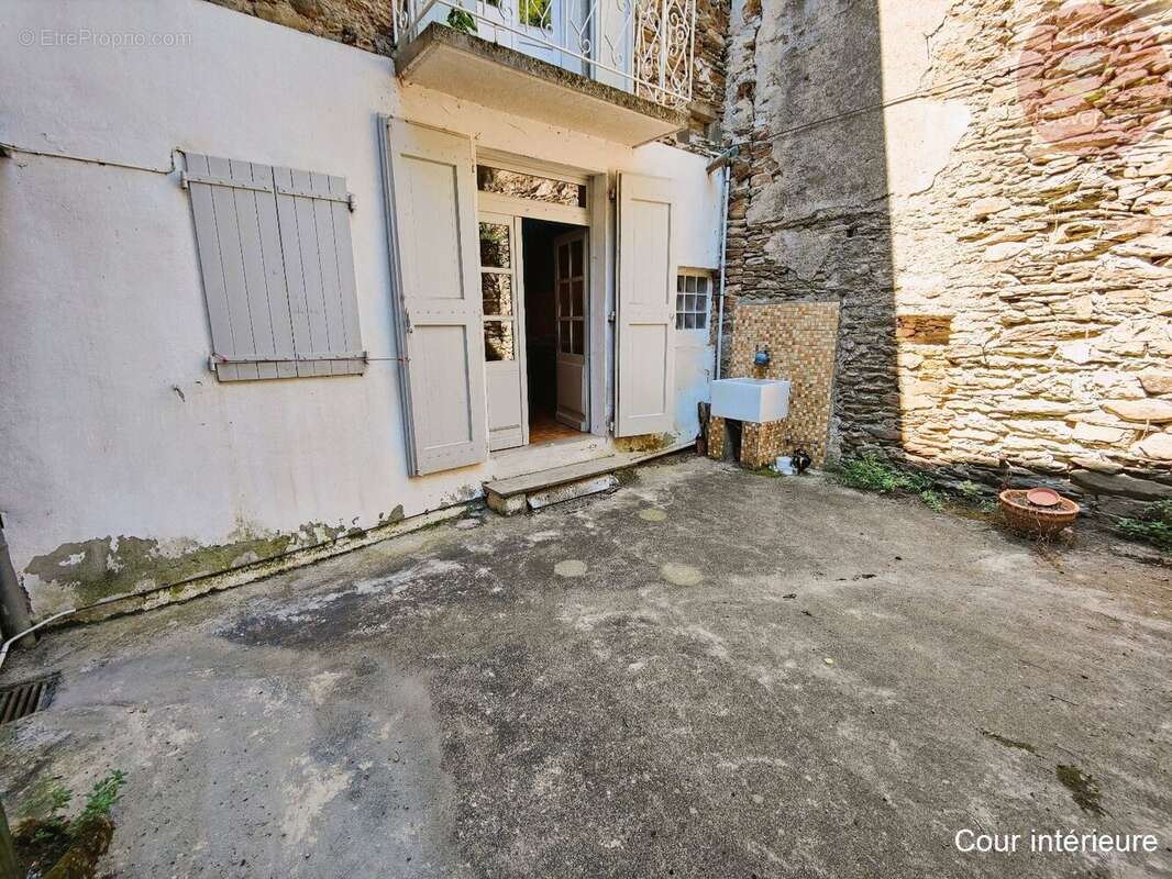 Appartement à SAINT-ANDRE-DE-VALBORGNE