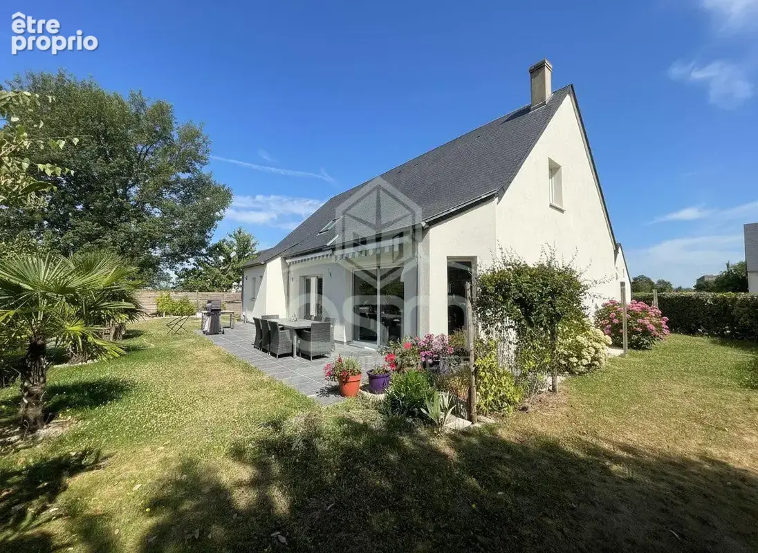 Maison 7 pièces 156 m² à vendre à Montbazon (37250) - photo 1
