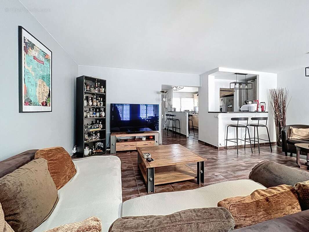 Maison à RIS-ORANGIS