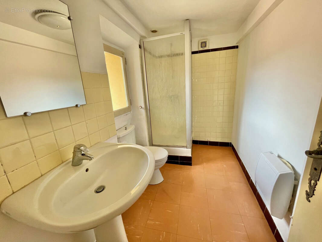 Appartement à FAYENCE