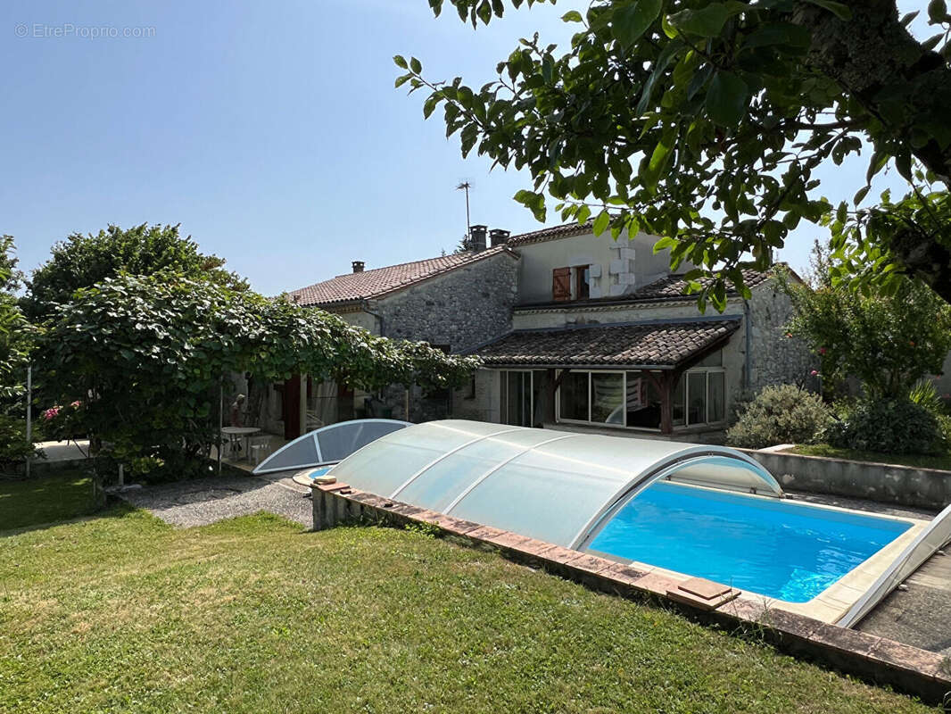 Maison à CASTILLONNES